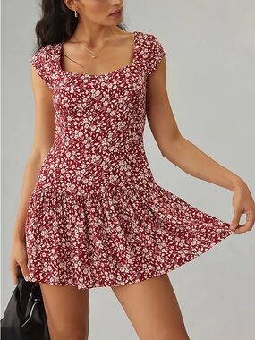 Reformation Olencia Dress In Flower Girl ♥️